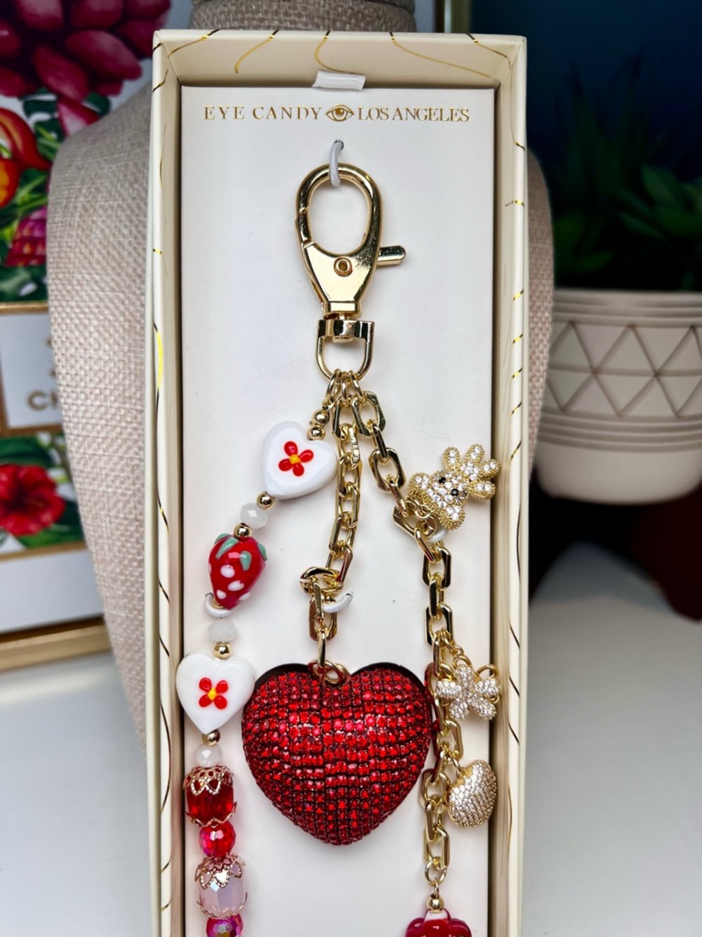 Eye Candy Los Angeles Red Heart Rhinestone Charm Keychain - Strawberry 🍓 & Bear - Picture 3 of 4